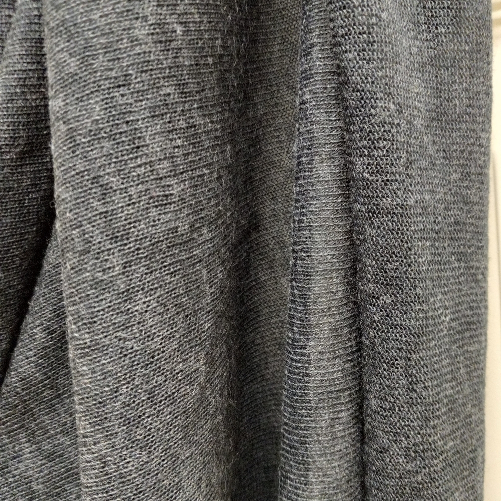 MM. Lafleur 100% Extra Fine Merino Wool Infinity Scarf Italy Charcoal Gray OS - Picture 8 of 15